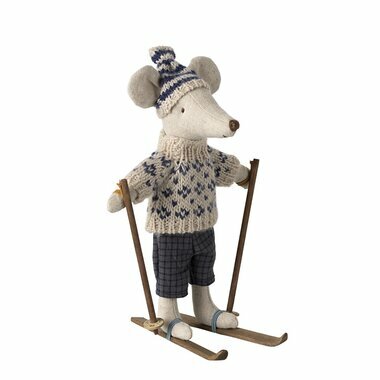 Souris Papa en Hiver avec ses Skis